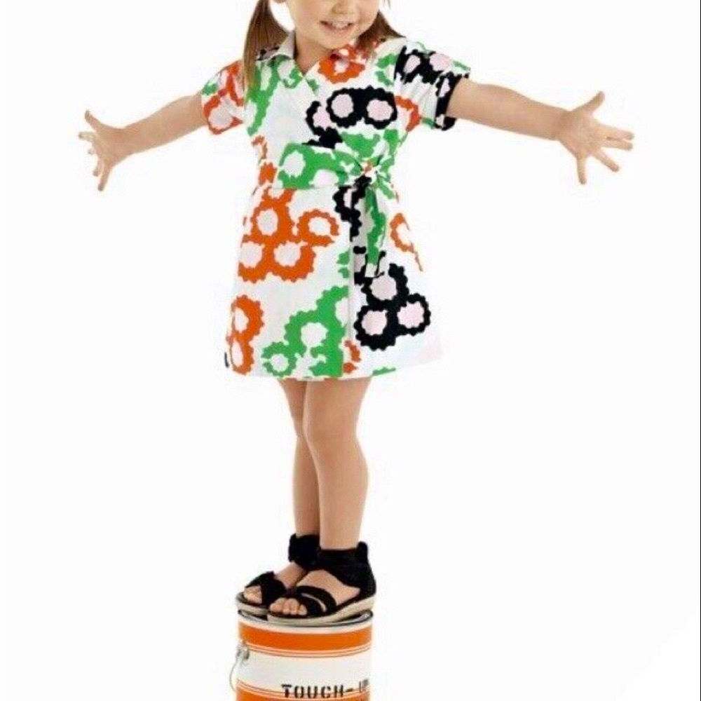 DVF for GAP Kids Floral Wrap Dress - EUC size 6/7